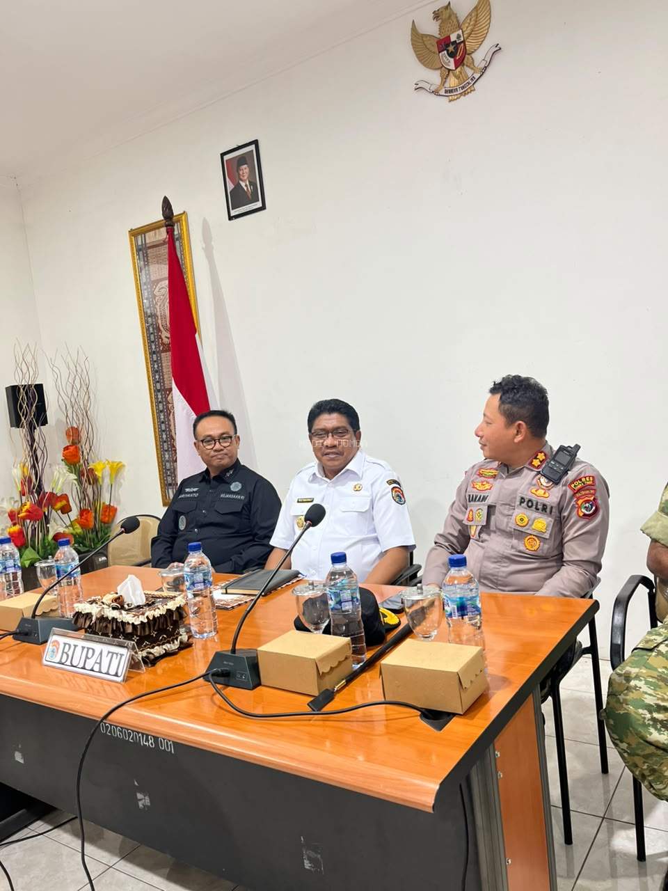 Bupati Sumba Timur Pimpin Rapat Koordinasi dan Evaluasi Pengawasan serta Pengendalian Ternak Antarpulau Tahun 2026